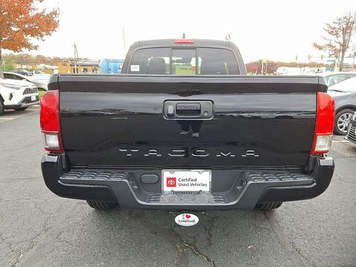 2022 Toyota Tacoma SR