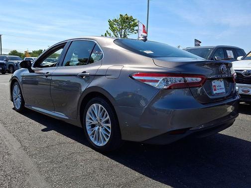 Predawn Gray Mica 2020 Toyota Camry XLE