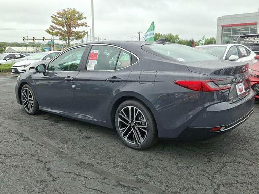2025 Toyota Camry XLE