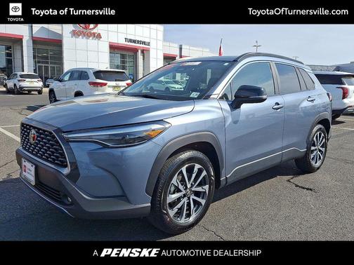 Celestite 2025 Toyota Corolla Cross XLE