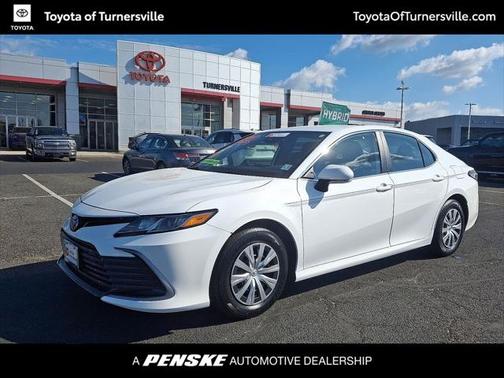 2022 Toyota Camry LE