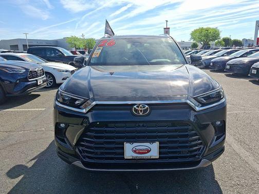 Midnight Black Metallic 2026 Toyota Grand Highlander Platinum