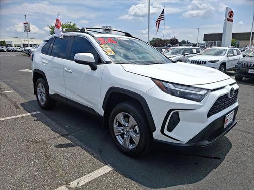 2024 Toyota RAV4 XLE