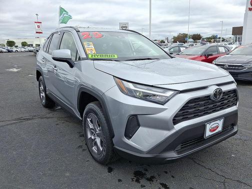 2025 Toyota RAV4 Hybrid XLE