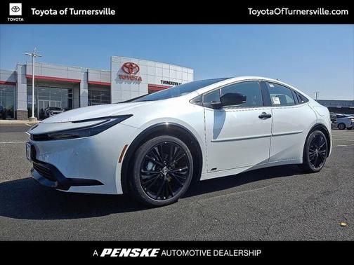 2025 Toyota Prius L