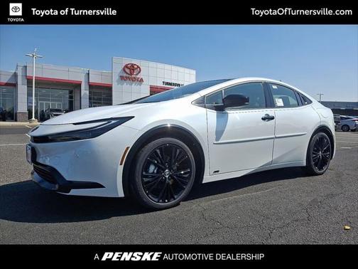 2025 Toyota Prius L