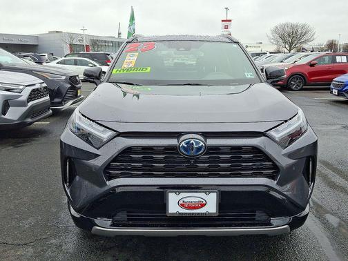 2023 Toyota RAV4 Hybrid SE