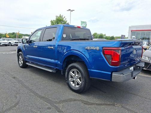 Blue Metallic 2024 Ford F-150 XLT