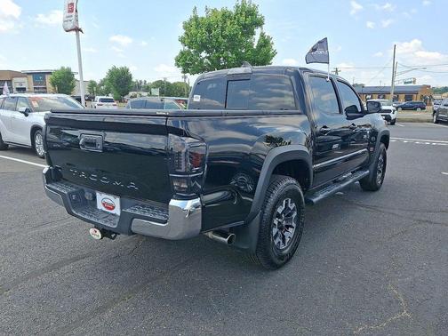 Midnight Black Metallic 2019 Toyota Tacoma TRD Off Road
