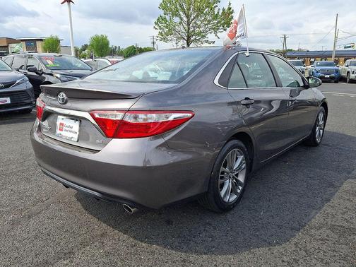 Predawn Gray Mica 2017 Toyota Camry SE