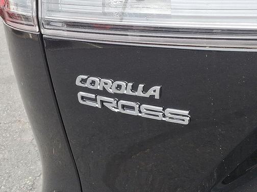 Jet Black 2026 Toyota Corolla Cross XLE