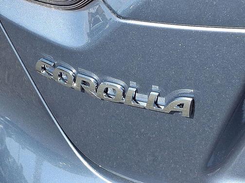 Celestite 2026 Toyota Corolla Hybrid SE