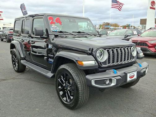 2024 Jeep Wrangler 4xe Sahara