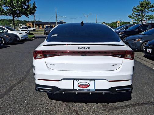 Glacial White Pearl 2023 Kia K5 GT-Line