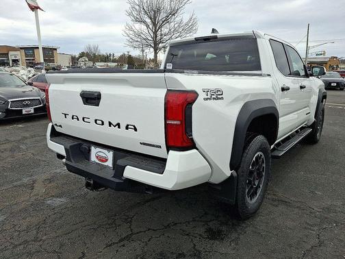 2026 Toyota Tacoma Hybrid TRD Off Road