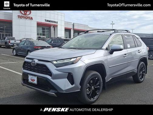 2025 Toyota RAV4 Hybrid SE