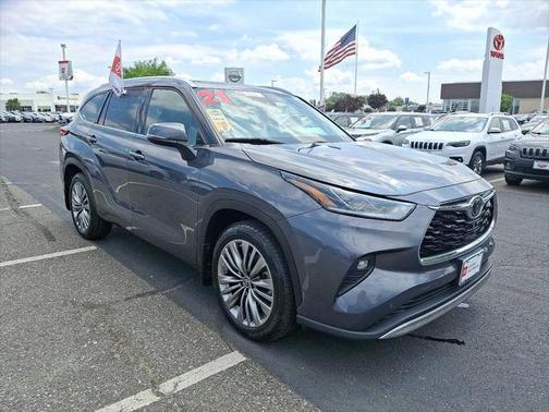 2021 Toyota Highlander Platinum