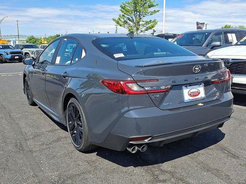 Underground 2026 Toyota Camry SE