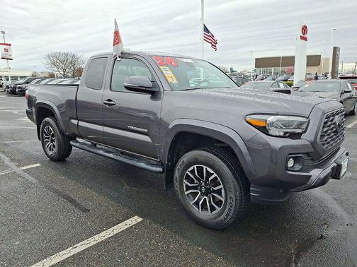 2020 Toyota Tacoma TRD Sport