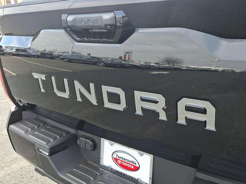 2025 Toyota Tundra SR5
