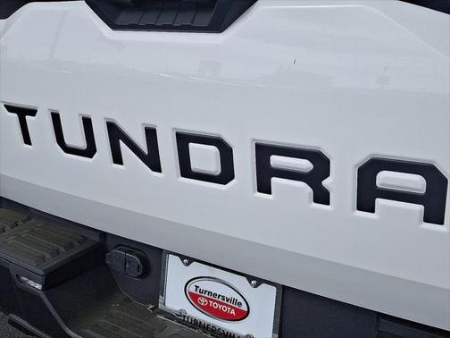 2025 Toyota Tundra SR5