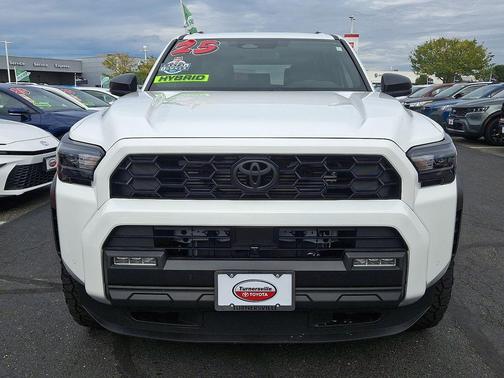 2025 Toyota 4Runner TRD Off Road
