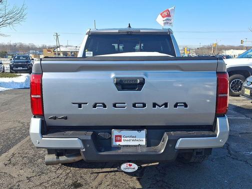 2024 Toyota Tacoma TRD Off Road