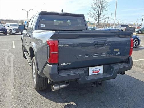 2025 Toyota Tacoma SR