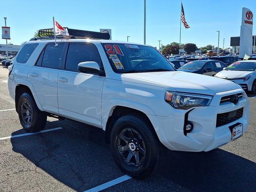 Super White 2021 Toyota 4Runner Trail Special Edition