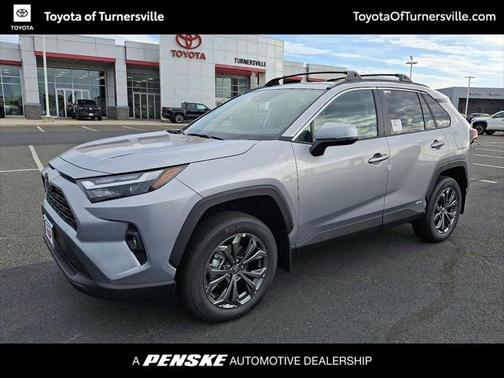 2025 Toyota RAV4 Hybrid XLE Premium