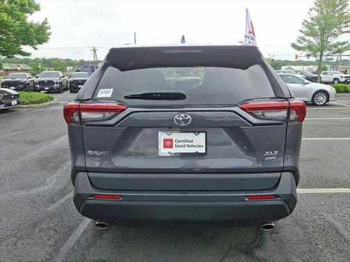 2022 Toyota RAV4 XLE