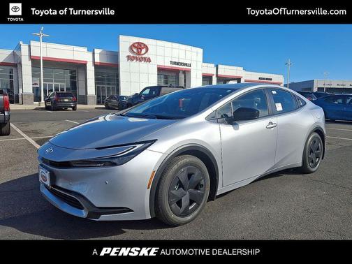 2026 Toyota Prius Plug-In Hybrid SE