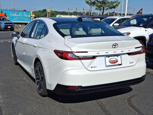 2025 Toyota Camry XLE