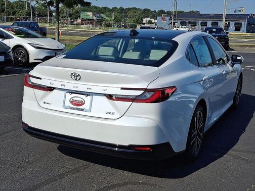 2025 Toyota Camry XLE