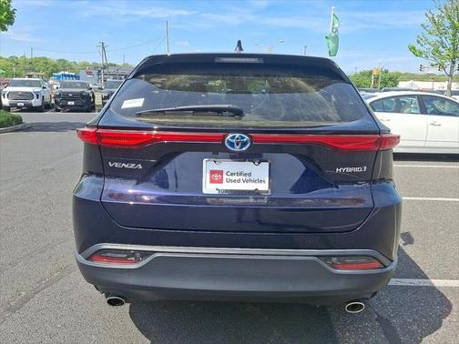 2021 Toyota Venza LE