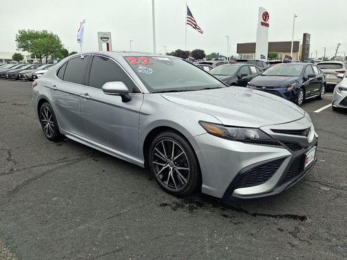 Celestial Silver 2022 Toyota Camry SE