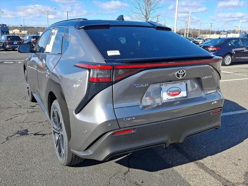 2025 Toyota bZ4X Limited