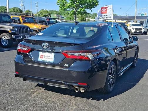 2023 Toyota Camry SE
