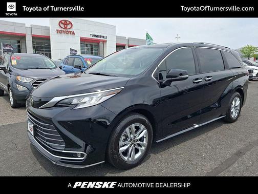 Midnight Black Metallic 2026 Toyota Sienna Limited