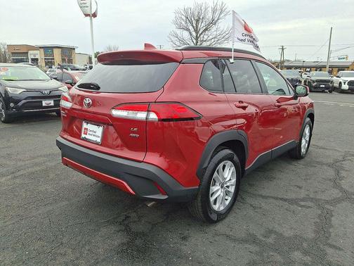 2023 Toyota Corolla Cross LE