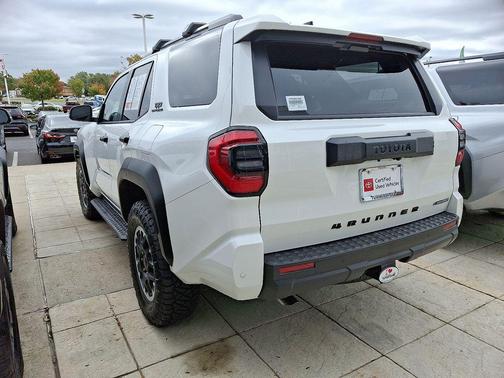 2025 Toyota 4Runner TRD Off Road