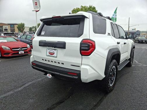 2025 Toyota 4Runner TRD Off Road