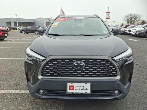 2023 Toyota Corolla Cross XLE
