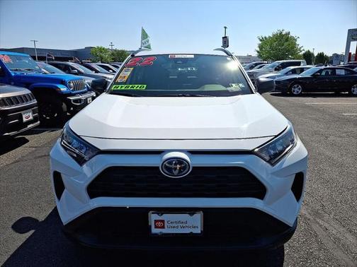 2022 Toyota RAV4 Hybrid LE