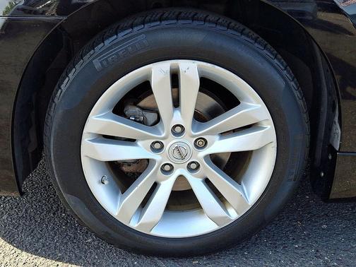Super Black 2010 Nissan Altima 3.5 SR