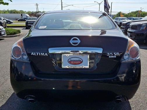 Super Black 2010 Nissan Altima 3.5 SR