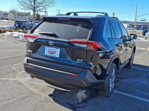 2025 Toyota RAV4 Hybrid XLE