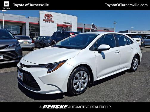 Wind Chill Pearl 2026 Toyota Corolla LE