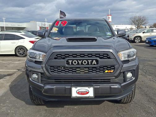 2019 Toyota Tacoma TRD Sport