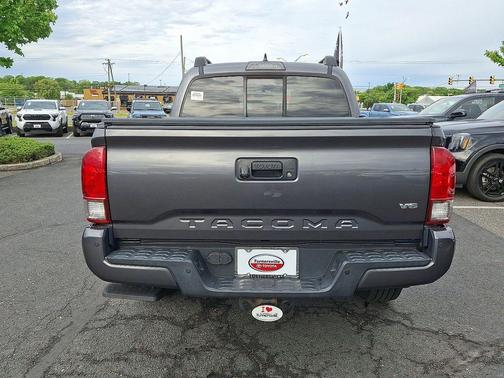 Magnetic Gray Metallic 2016 Toyota Tacoma TRD Sport